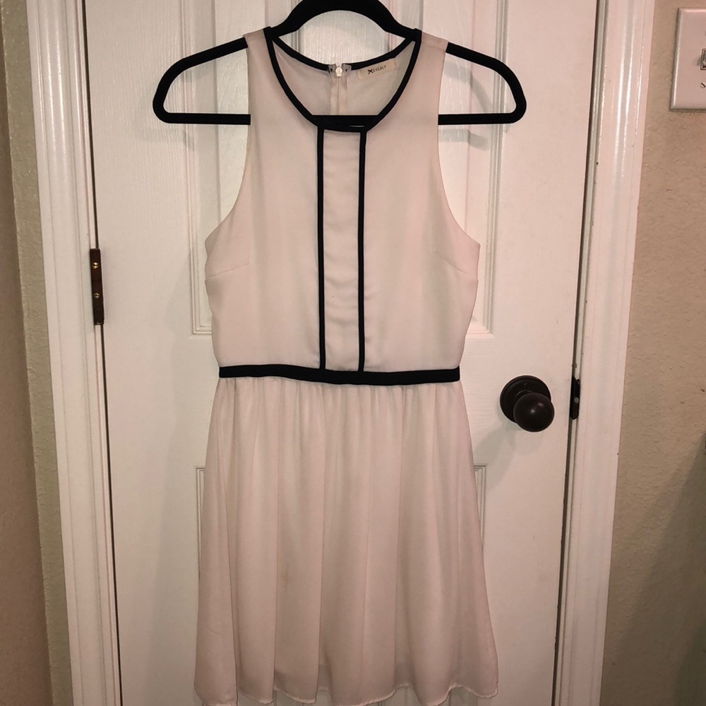 Everly black and white dress